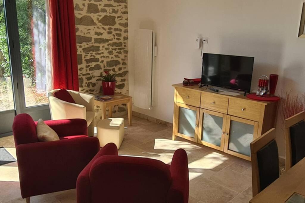 Gîte 2 chambres dans vieux prieuré près de Carcassonne - Ruby photo 2