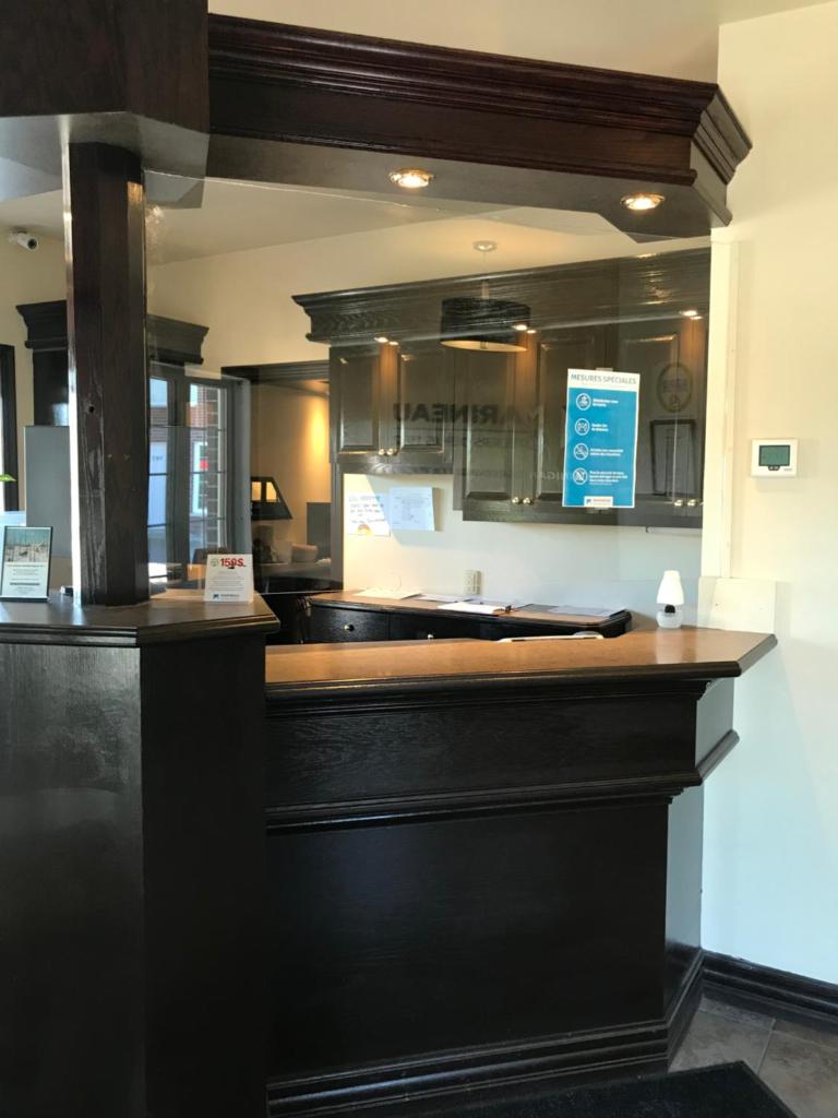 Hôtel Marineau Shawinigan photo 3