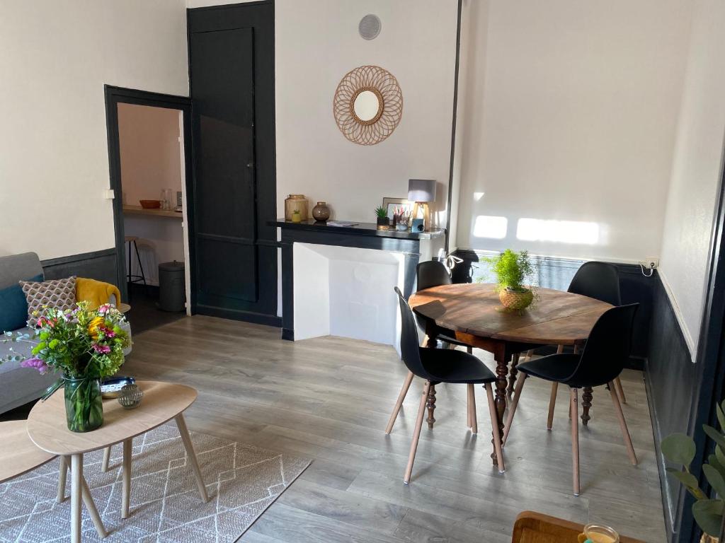 joli appartement quartier historique, 5 pers photo 2