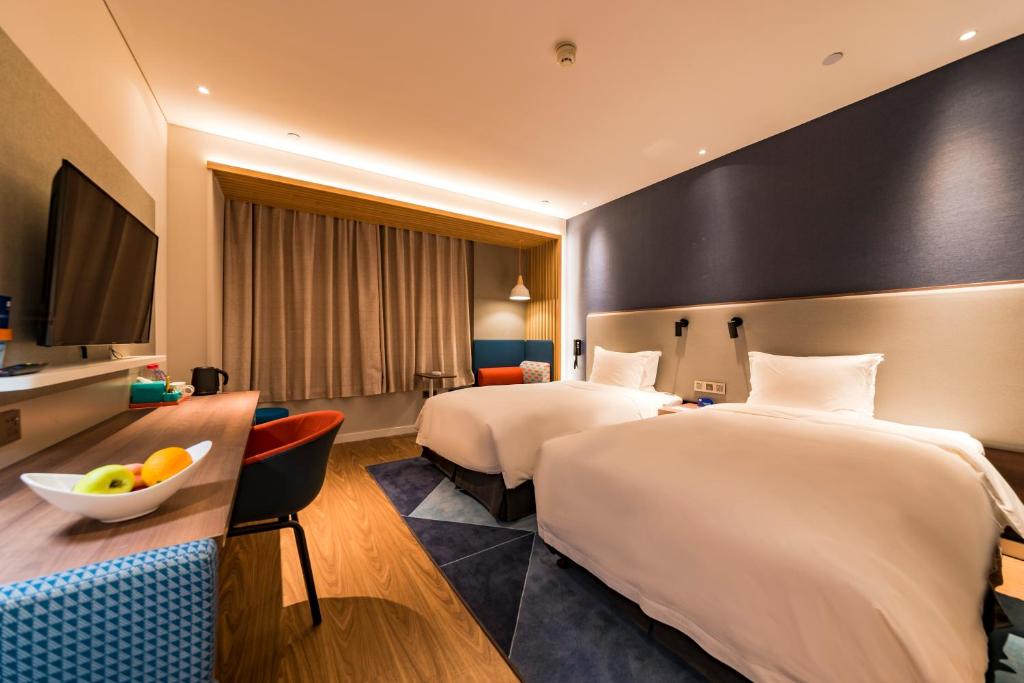 Holiday Inn Express Shijiazhuang High-tech Zone, an IHG Hotel photo 3