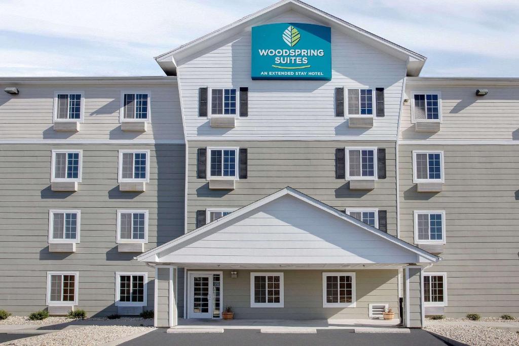WoodSpring Suites Richmond Colonial Heights Fort Gregg-Adams image
