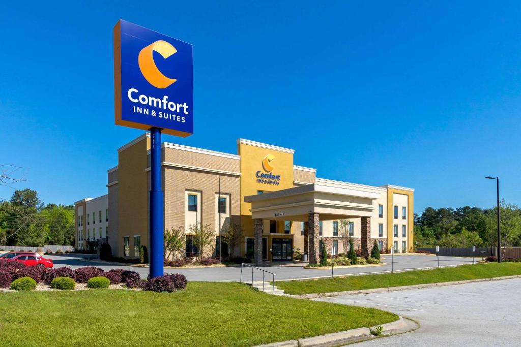 Comfort Inn & Suites Macon West image
