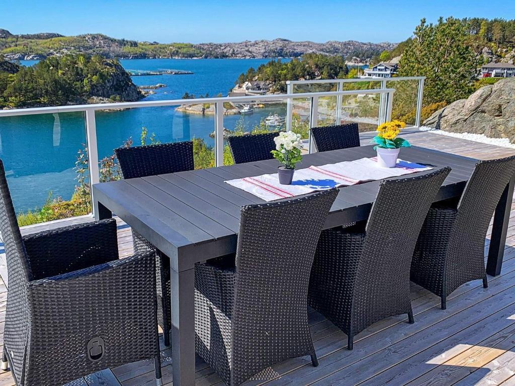 Holiday home FITJAR photo 3