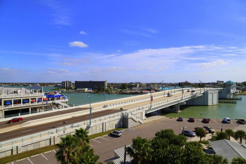505 Beach Place Condos image
