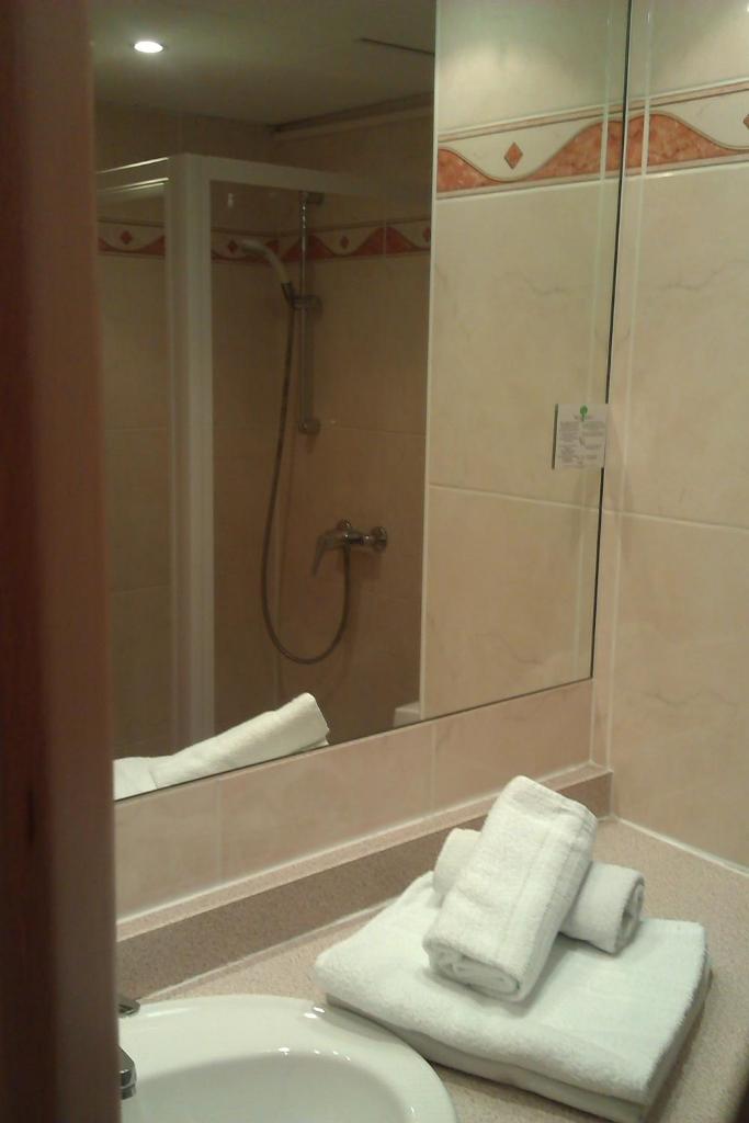 Трехместный (Трехместный номер), Hôtel Oasis