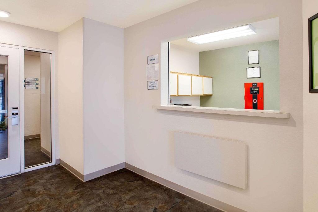 WoodSpring Suites Chesapeake-Norfolk South photo 3