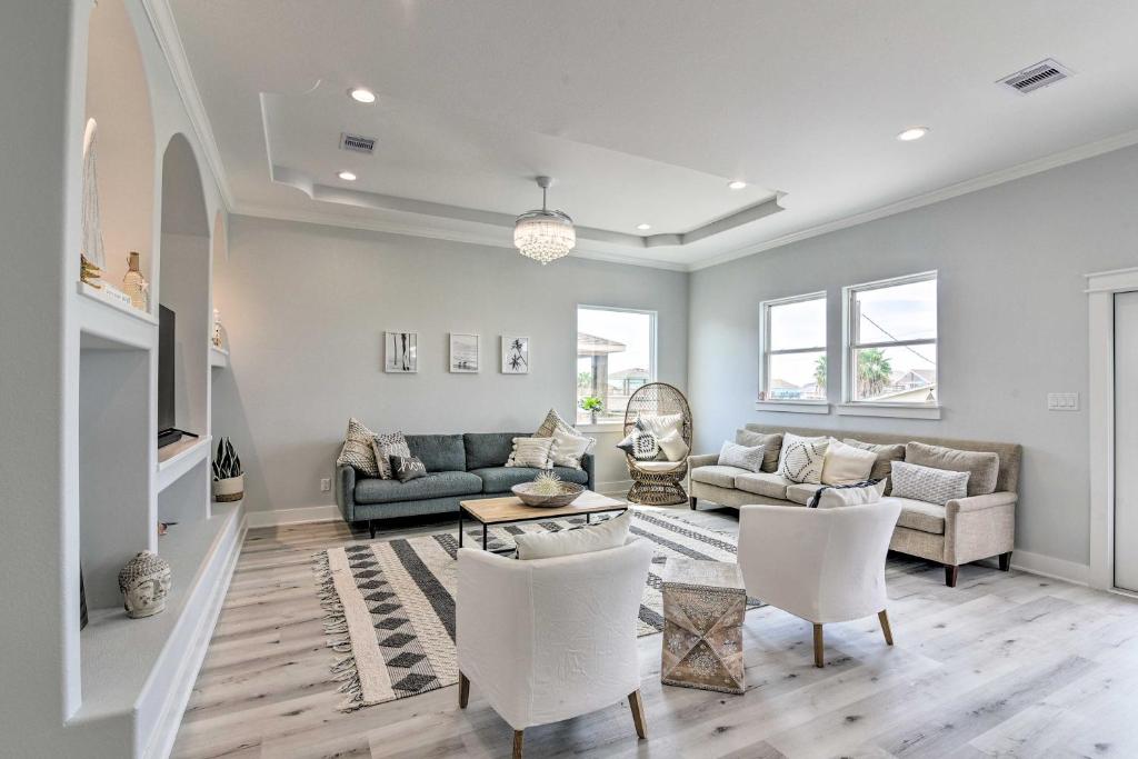 Chic Coastal Escape with Deck and Walk to Beach photo 4