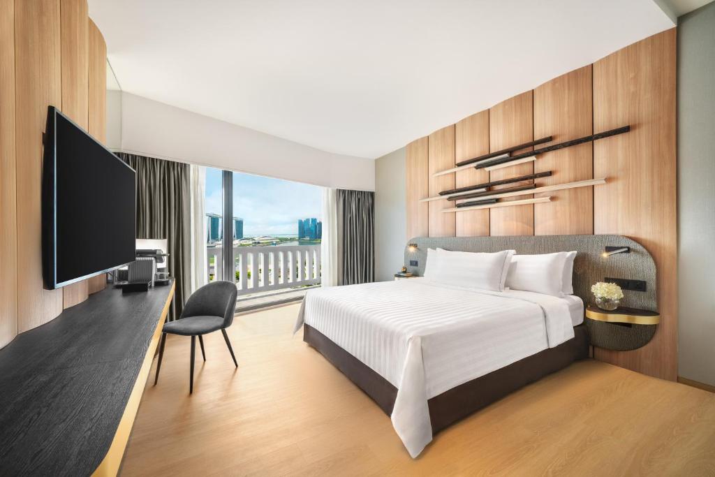 Двухместный (Фирменный номер Marina Bay с кроватью размера «king-size»), Marina Mandarin Singapore