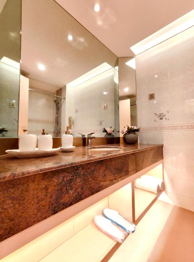 Hotel Riviera Macau photo 2