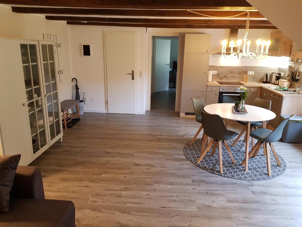 Neu renovierte Ferienwohnung mit Poolhaus & Sauna auf dem Bauernhof photo 3