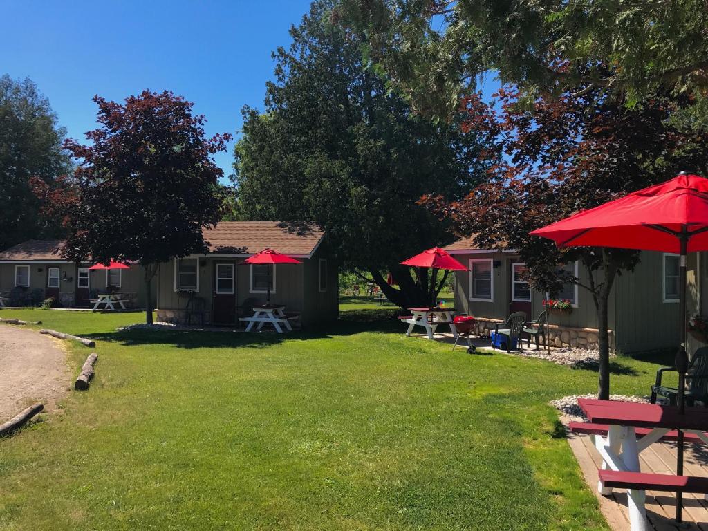 Cedar Ridge Cabins photo 1