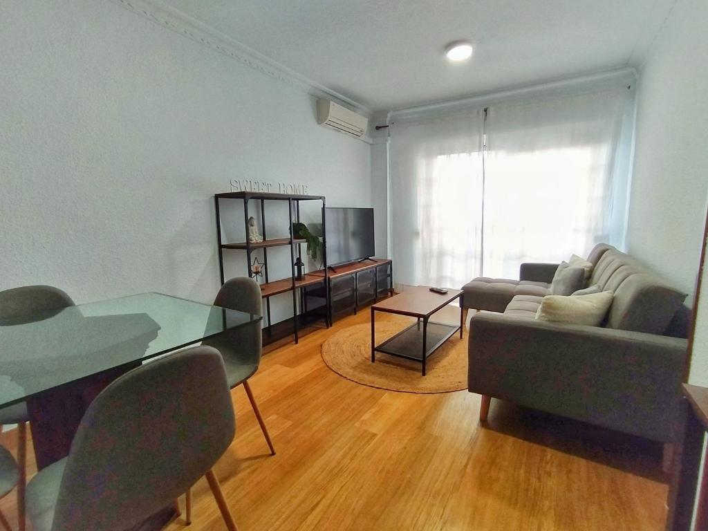 Apartamento con PARKING gratis en CENTRO, Merced photo 4
