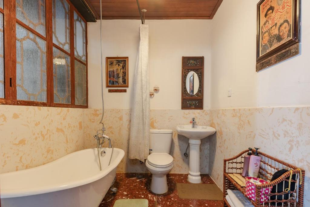 Сьюит (Суперлюкс B), The Glance Back Garden Hotel