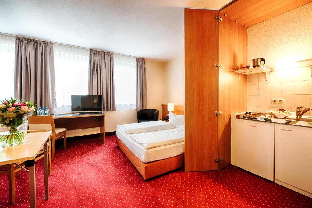 Двухместный (Улучшенный двухместный номер с 1 кроватью), ACHAT Comfort Messe-Chemnitz