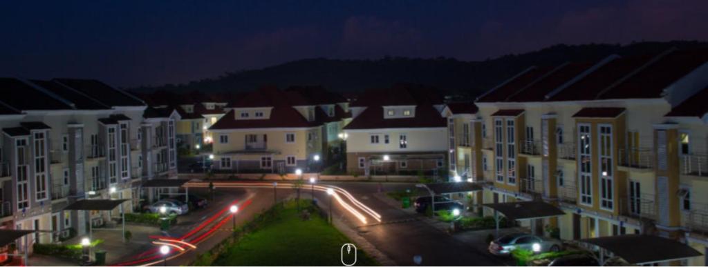 Cc & Cg Homes Luxury 4 Bedroom Semi-Detached House In Abuja, Nigeria photo 2
