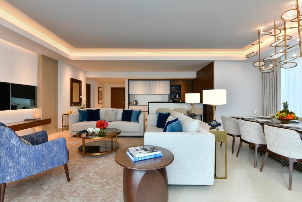 Апартаменты (Апартаменты с 3 спальнями), Отель Sofitel Dubai The Obelisk