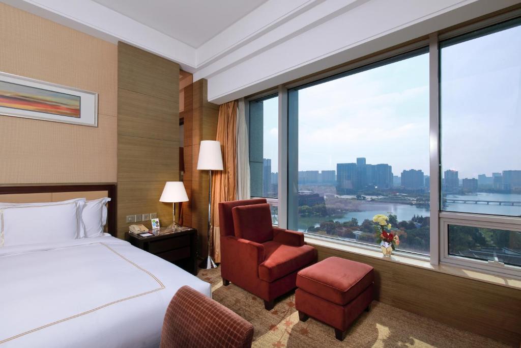 Crowne Plaza Nanjing Jiangning, an IHG Hotel photo 4