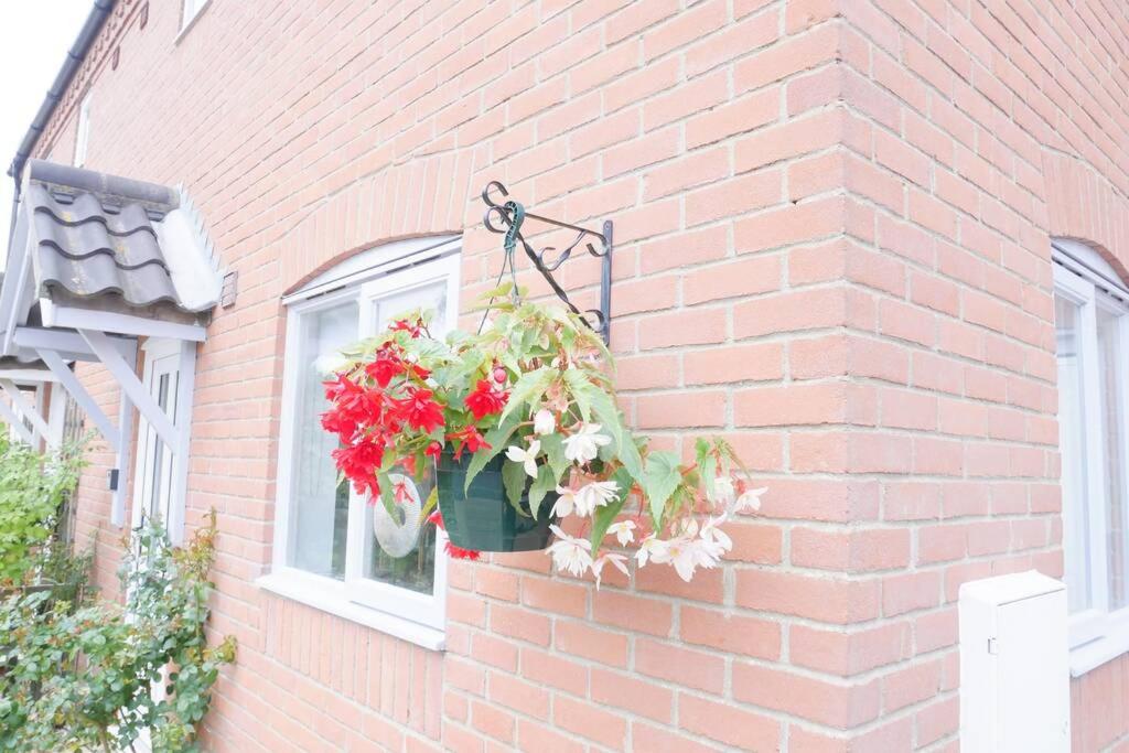 The Croft a lovely town house in the centre of Holt with free PARKING for two cars