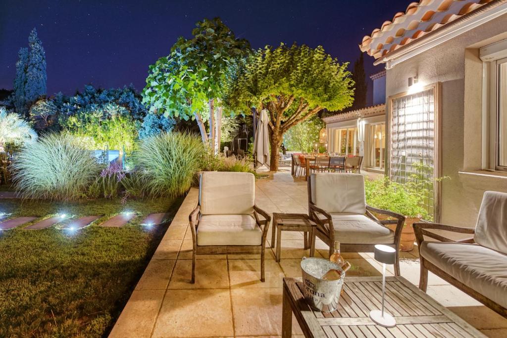 VILLA TIMAUTINE Cannes photo 4