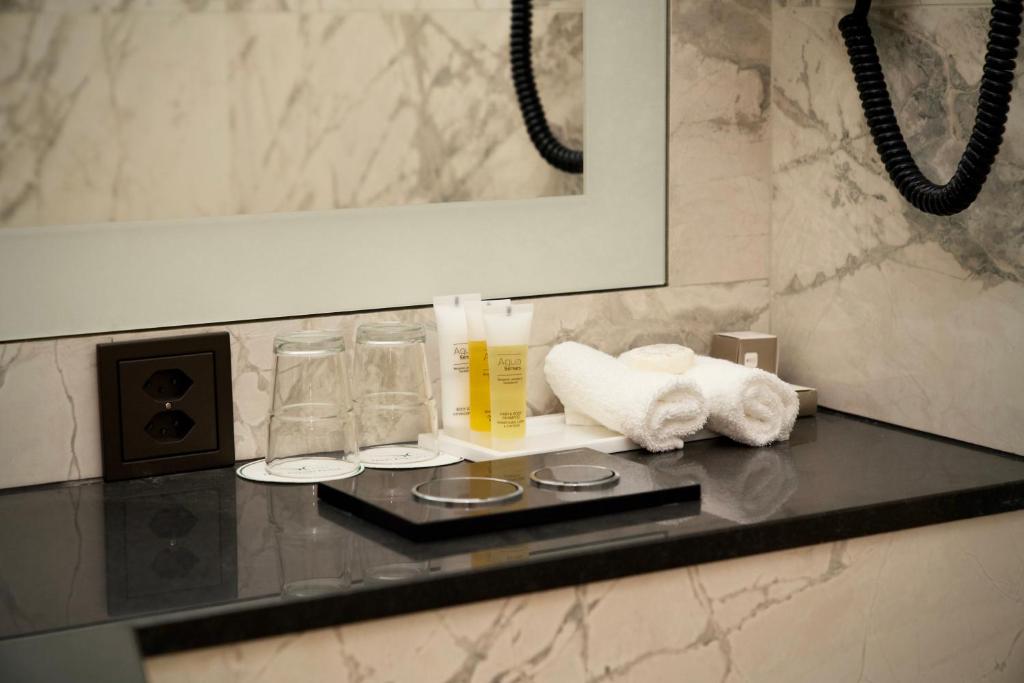 Двухместный (Двухместный номер с 2 отдельными кроватями), Nash Airport Hotel