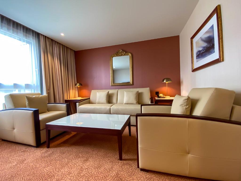 Апартаменты (Апартаменты), Nash Airport Hotel