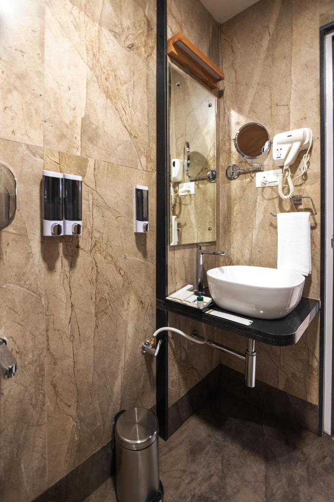 Двухместный (Двухместный номер с 2 отдельными кроватями), Vanusa Residency by Big Tree Hospitality