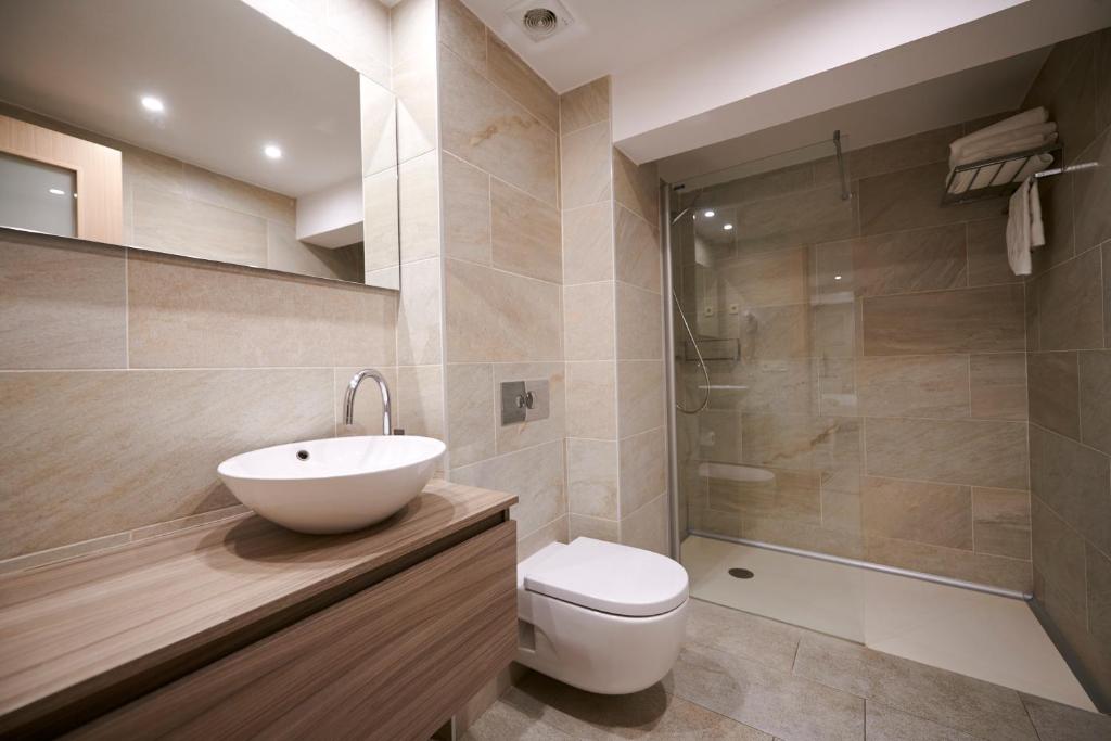 Hostal Lola photo 1