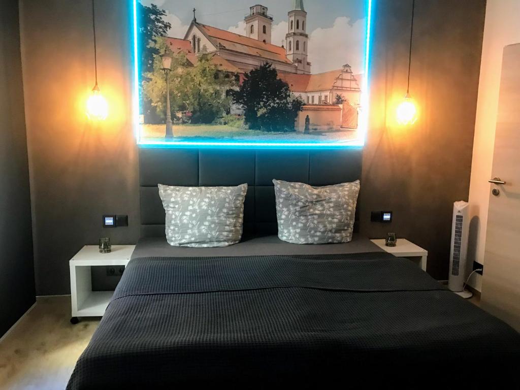 BUDGET APARTMENTS - SALZHAUSBLICK FERIENWOHNUNGEN - TOP INNENSTADT LAGE am SALZHAUS STADTZENTRUM mit HOTELBETTEN photo 1