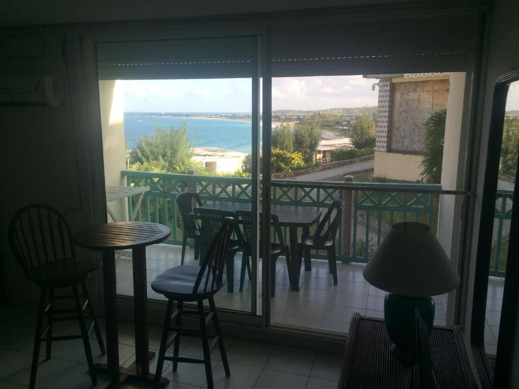 Studio 01 sea view Orient Beach photo 2