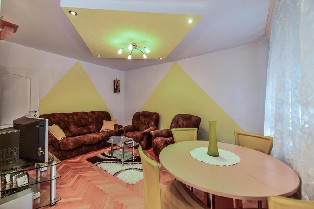 Lux Apartman Cvetkovic photo 1