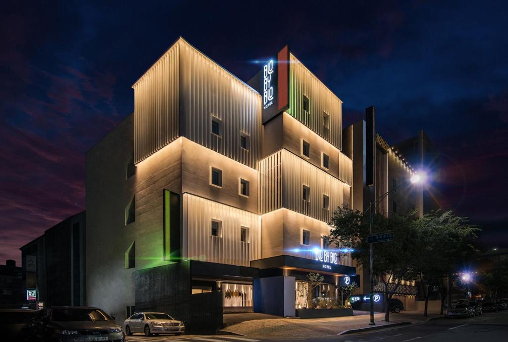 BLO BY BLO HOTEL photo 4