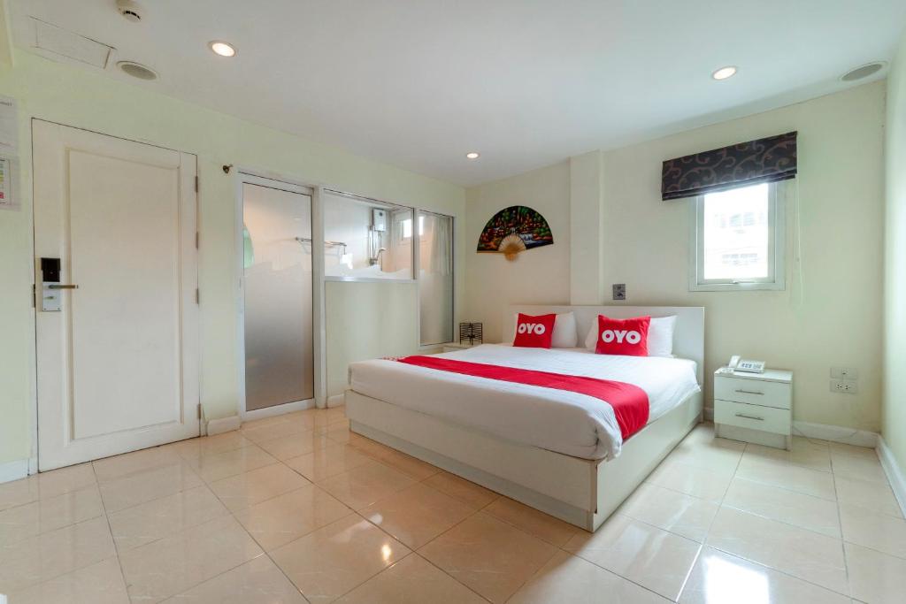 Двухместный (Улучшенный двухместный номер с 1 кроватью), Access Inn Pattaya
