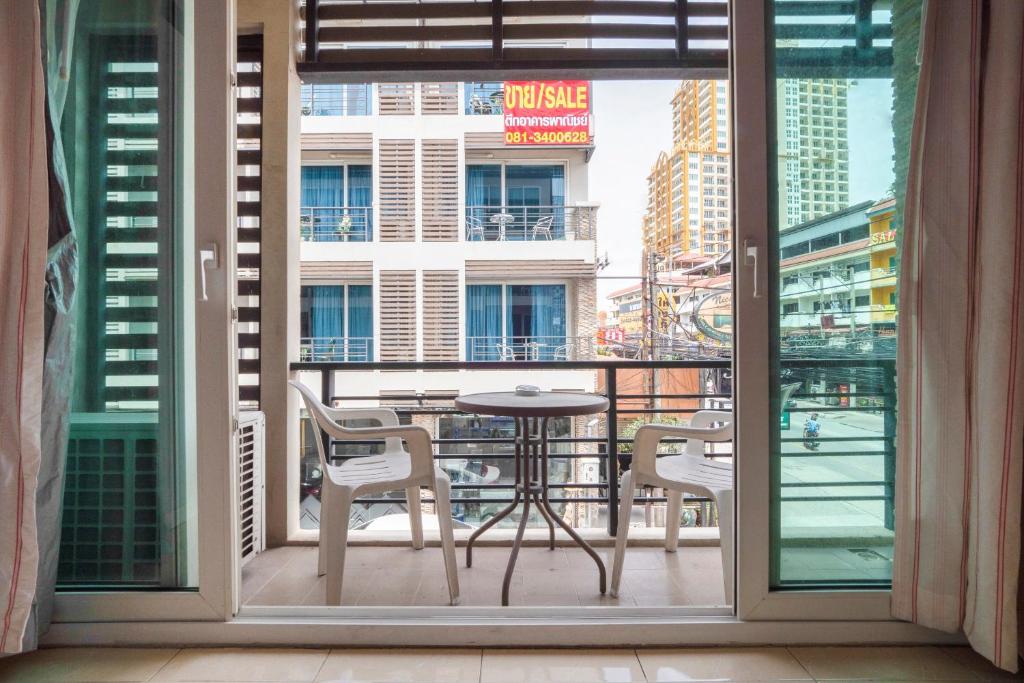 Двухместный (Двухместный номер Делюкс с 1 кроватью), Access Inn Pattaya