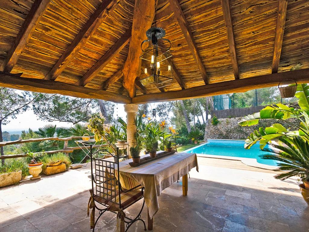 Villa Son Duri, pool and views photo 3