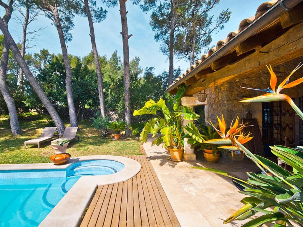 Villa Son Duri, pool and views photo 1