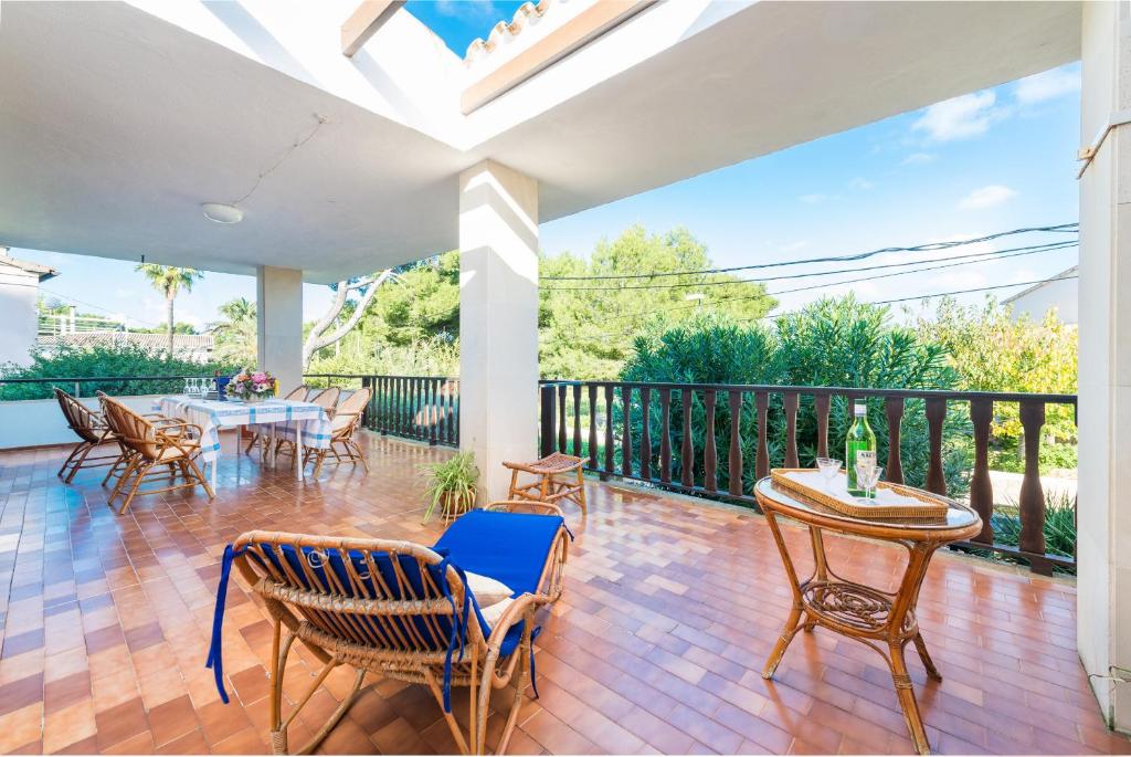 Villa Can Salom, villa for 8 at Mal Pas Beach photo 3
