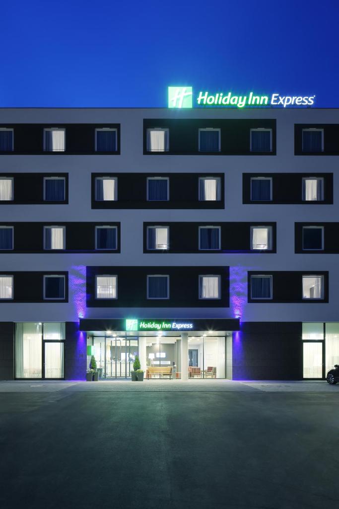Holiday Inn Express Friedrichshafen, an IHG Hotel photo 4