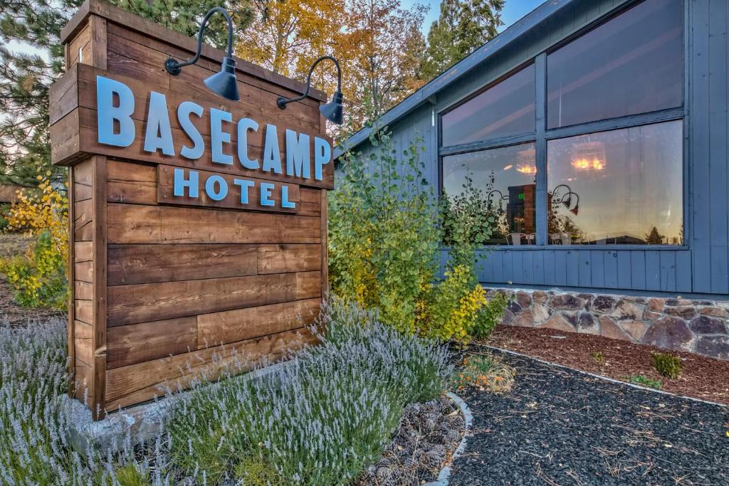 Basecamp Tahoe City photo 3