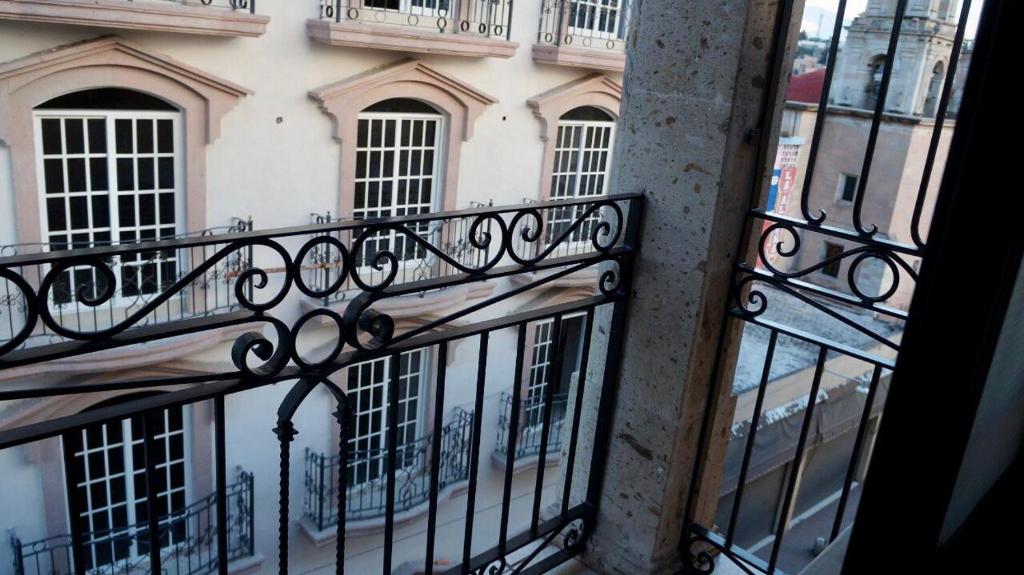 Hotel Senorial photo 3