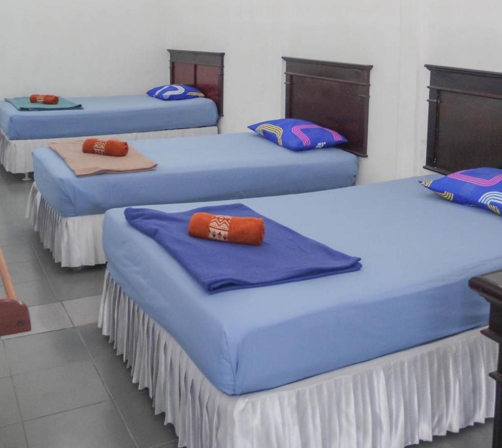 Hotel Rajawali Mitra RedDoorz photo 1