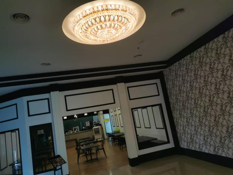 MY Fame Hotel photo 2