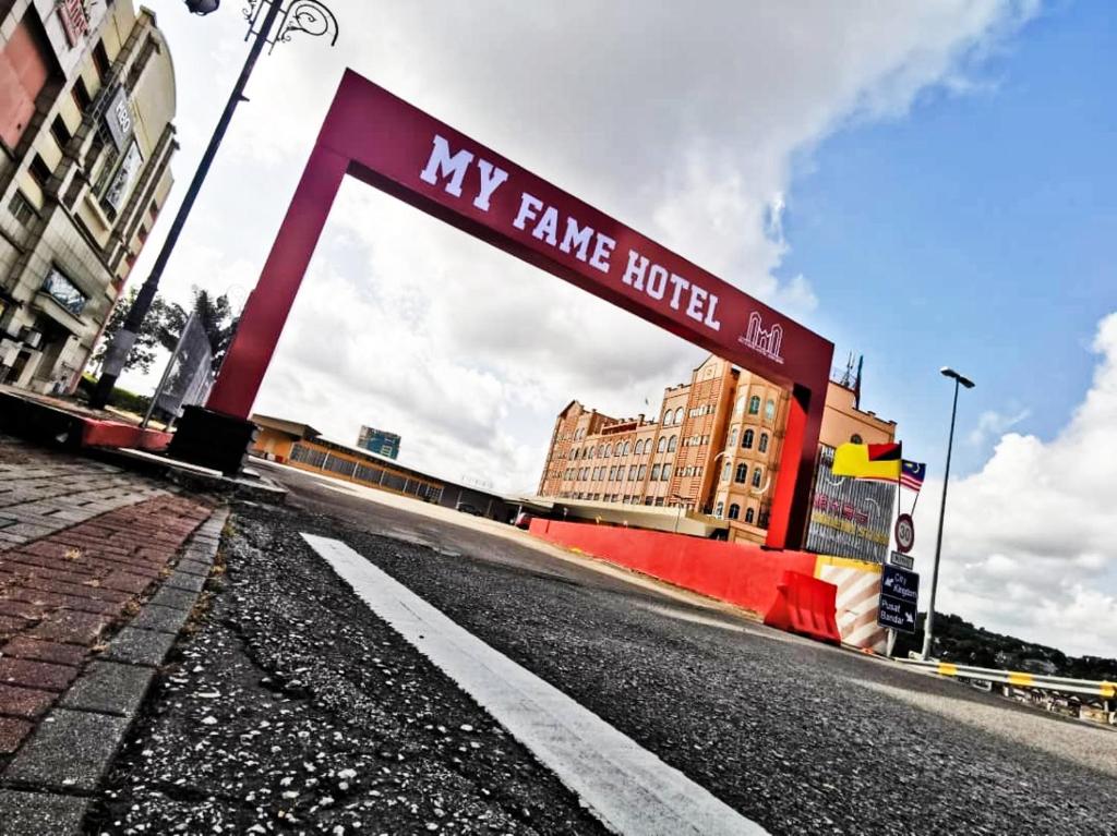 MY Fame Hotel photo 4