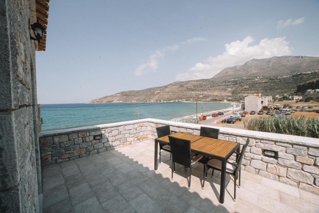 George SeaFront Suites photo 2
