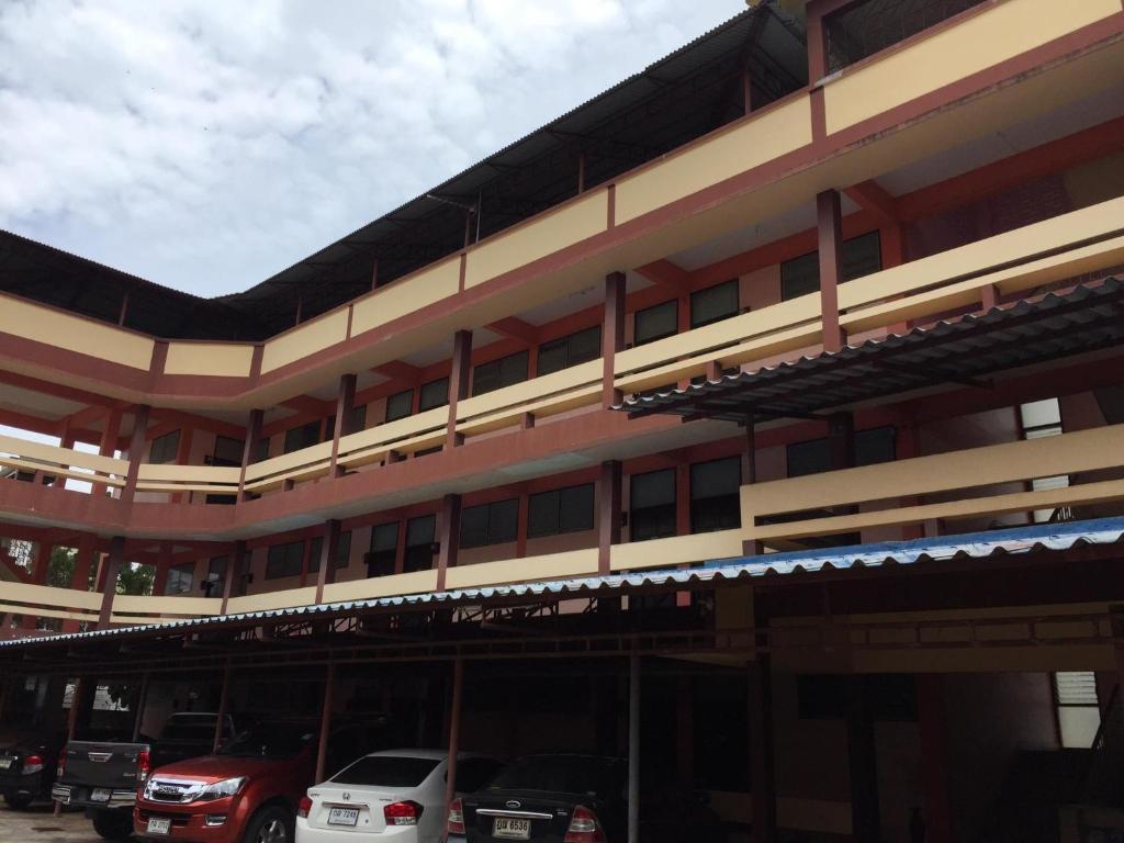Sataya Apartment photo 3