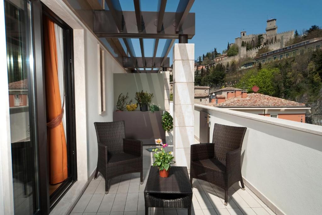 Hotel Joli photo 1