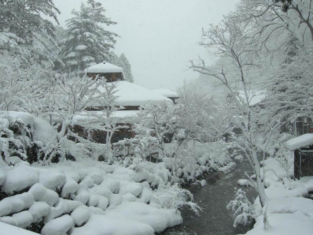 Houshi Onsen Chojukan photo 2