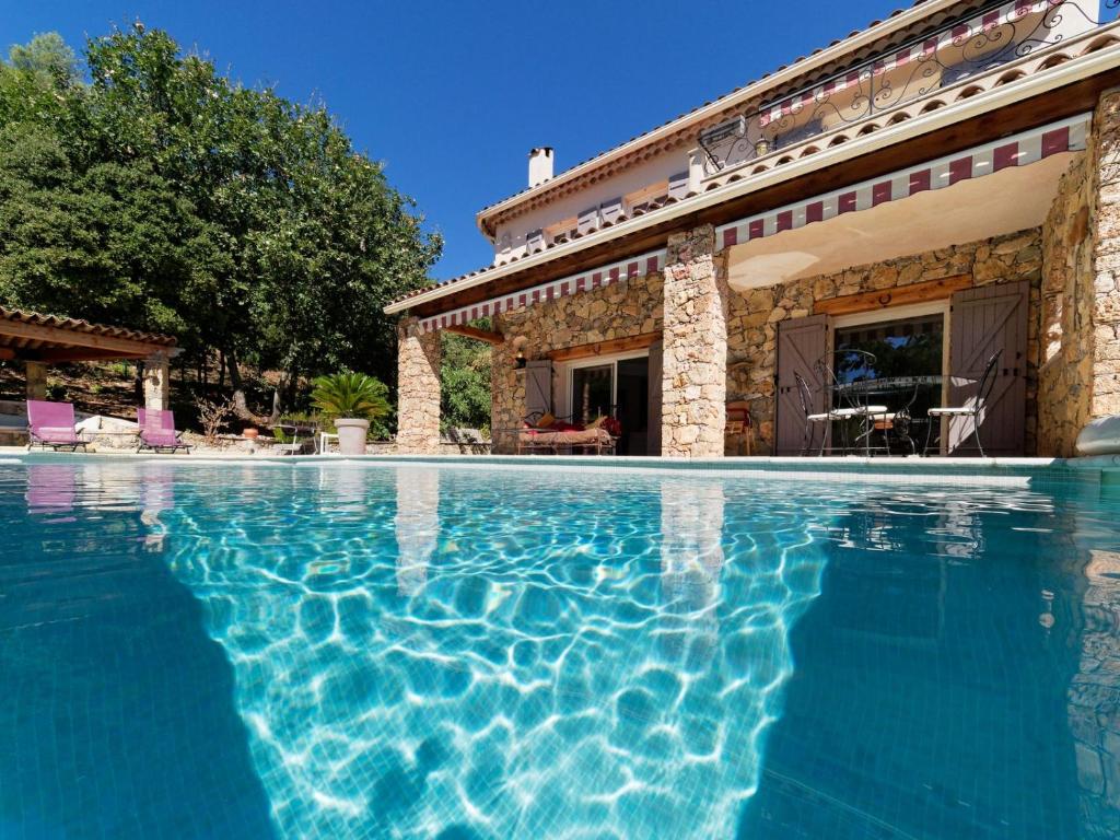 Villa de charme avec piscine chauffée, Jacuzzi et Sauna photo 1