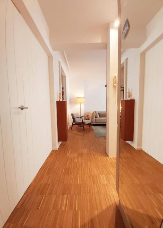 Bright and stylish apartment next to the sea! photo 2