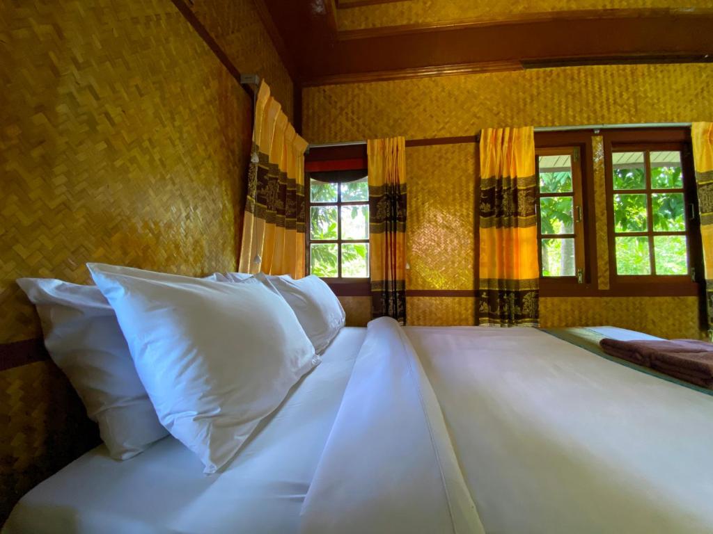 Номер (Стандартное бунгало), Everest Resort
