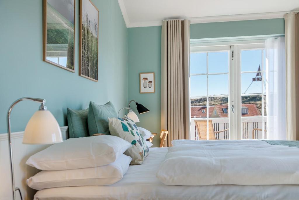 Ruths Hotel photo 2